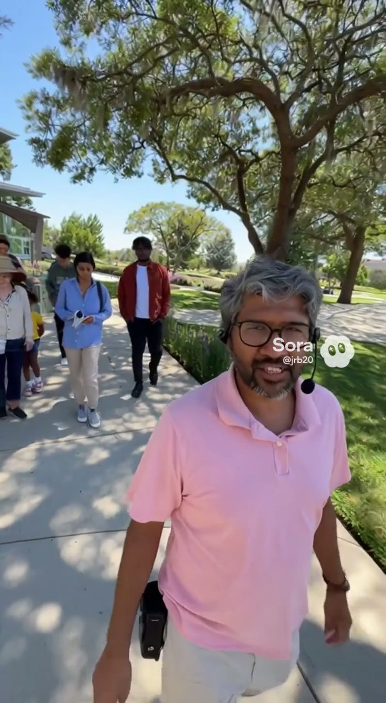 JRB20 leading a group on an imagined tree walk